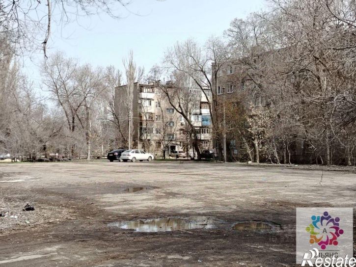 2-комн квартира улица Горького, 13,  д. 13