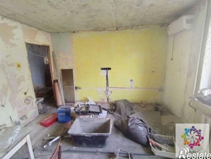 2-комн квартира улица Горького, 13,  д. 13