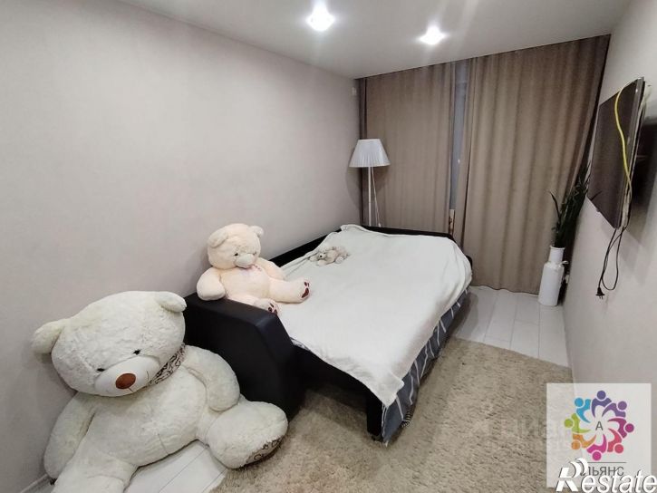 3-комн квартира Молодёжная улица, 14,  д. 14