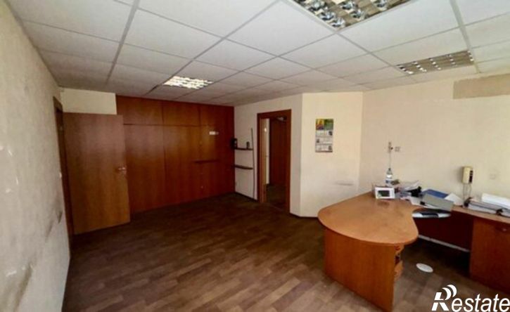 4-комн квартира улица Карбышева, 5,  д. 5