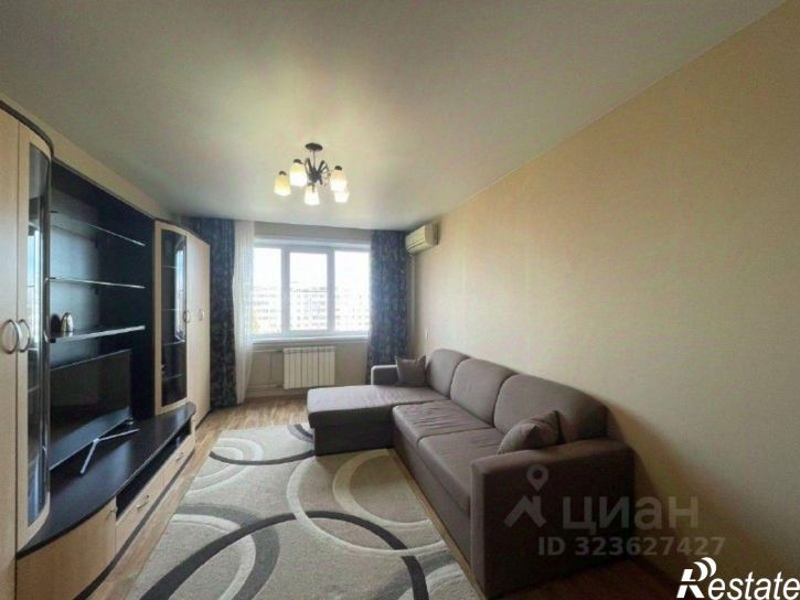 2-комн квартира улица Карбышева, 160,  д. 160