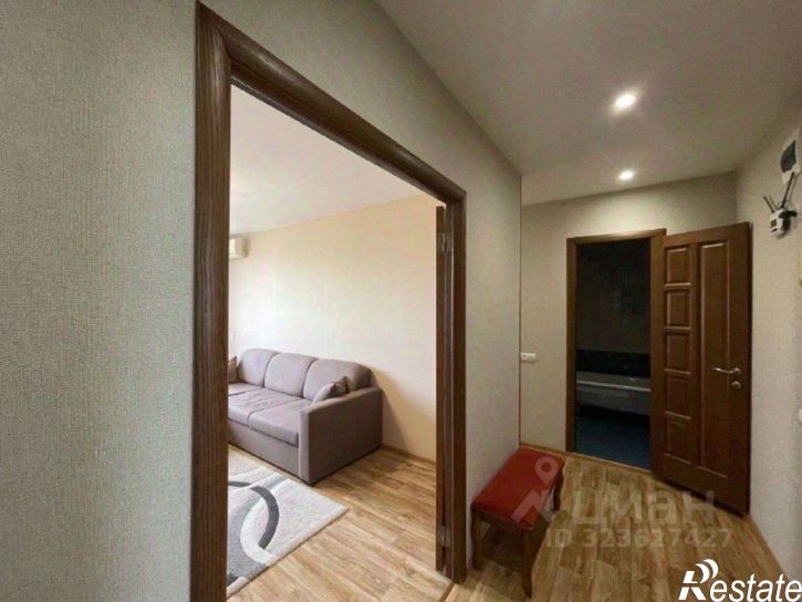 2-комн квартира улица Карбышева, 160,  д. 160