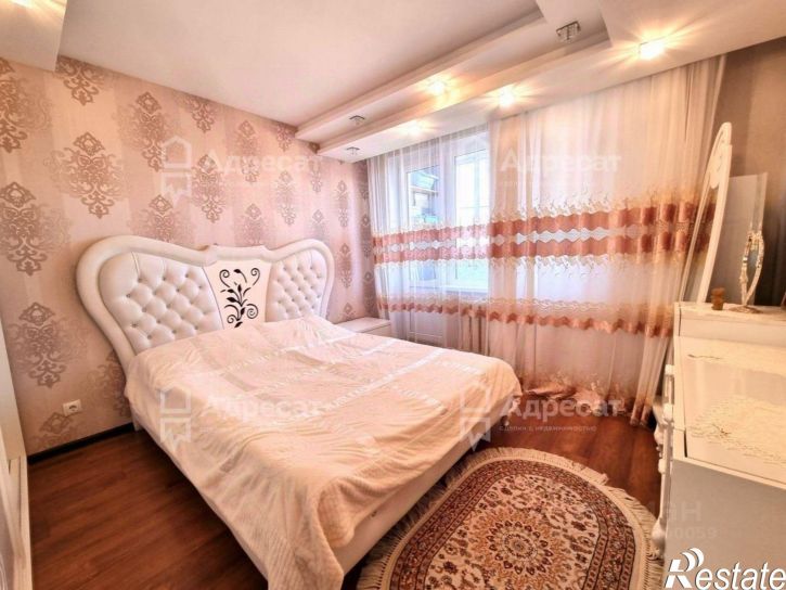 3-комн квартира улица 40 лет Победы, 90,  д. 90