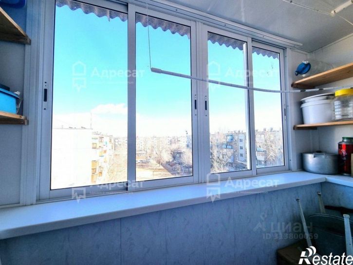 3-комн квартира улица 40 лет Победы, 90,  д. 90