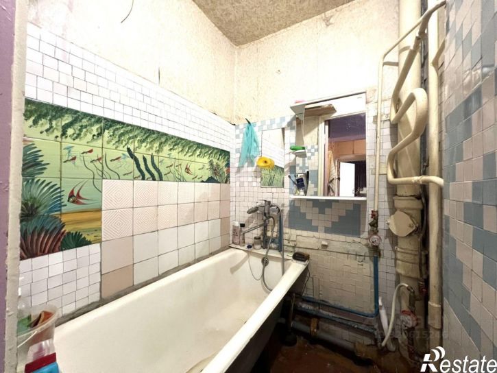 4-комн квартира Оломоуцкая улица, 27,  д. 27