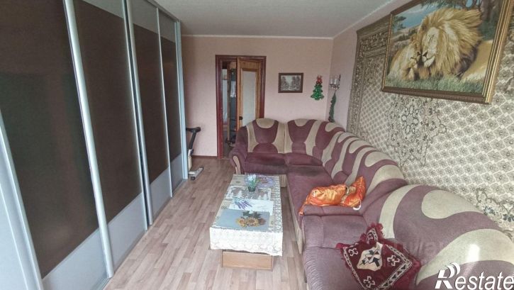 3-комн квартира улица Карбышева, 15,  д. 15