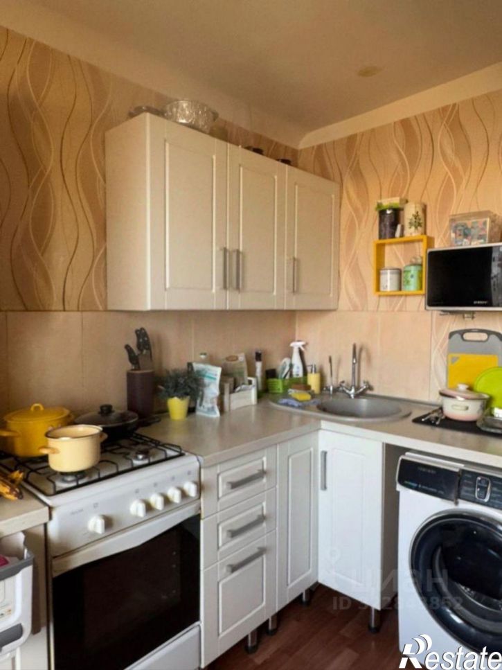 2-комн квартира улица Карбышева, 110,  д. 110