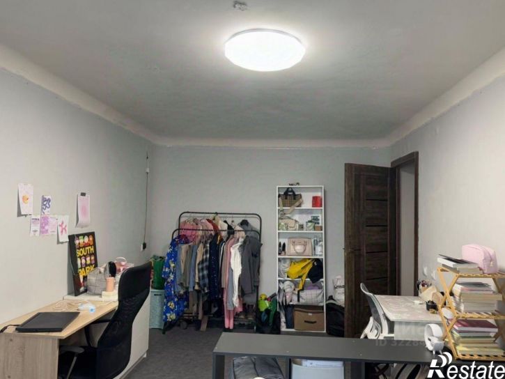 2-комн квартира улица Карбышева, 110,  д. 110