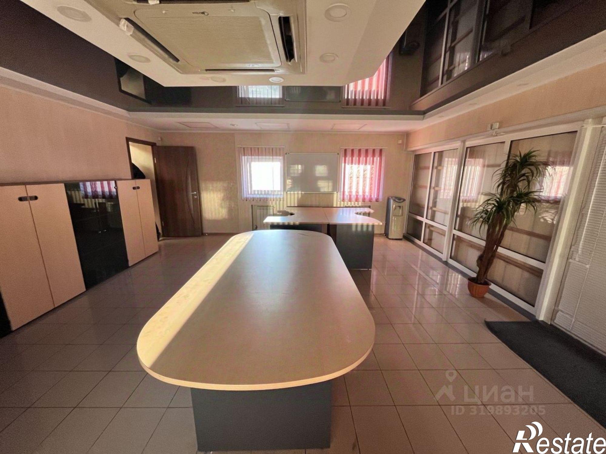 Купить офис, помещение под офис за 4 272 680 рублей на улица Мира, 36Б