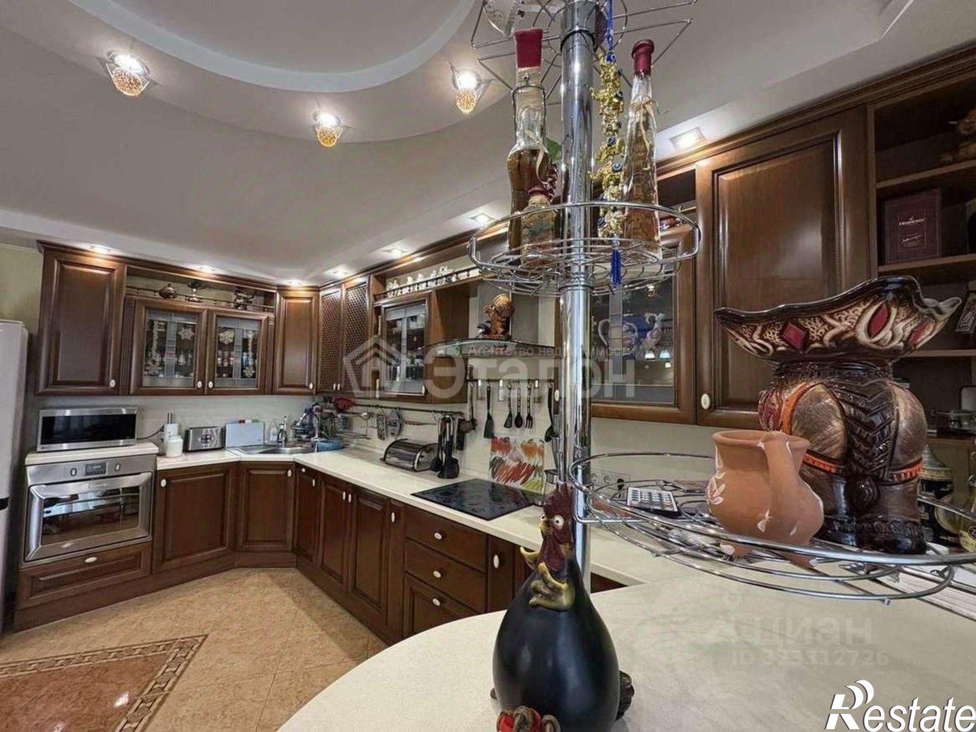 Купить квартиру за 16 800 000 рублей на пр-кт Дружбы, 107