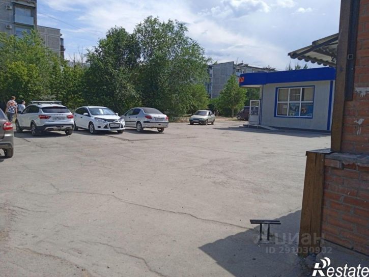 Торговое помещение улица 40 лет Победы, 78А,  д. 78А