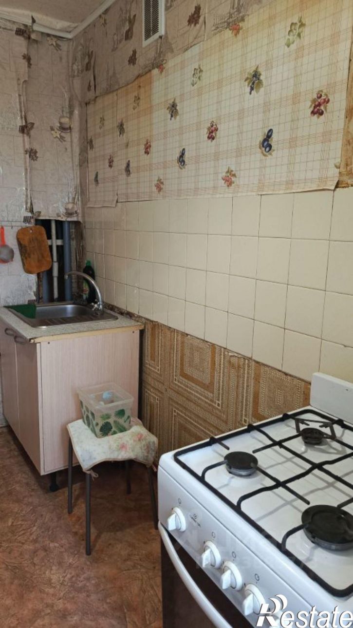 4-комн квартира улица Дружбы, 39,  д. 39