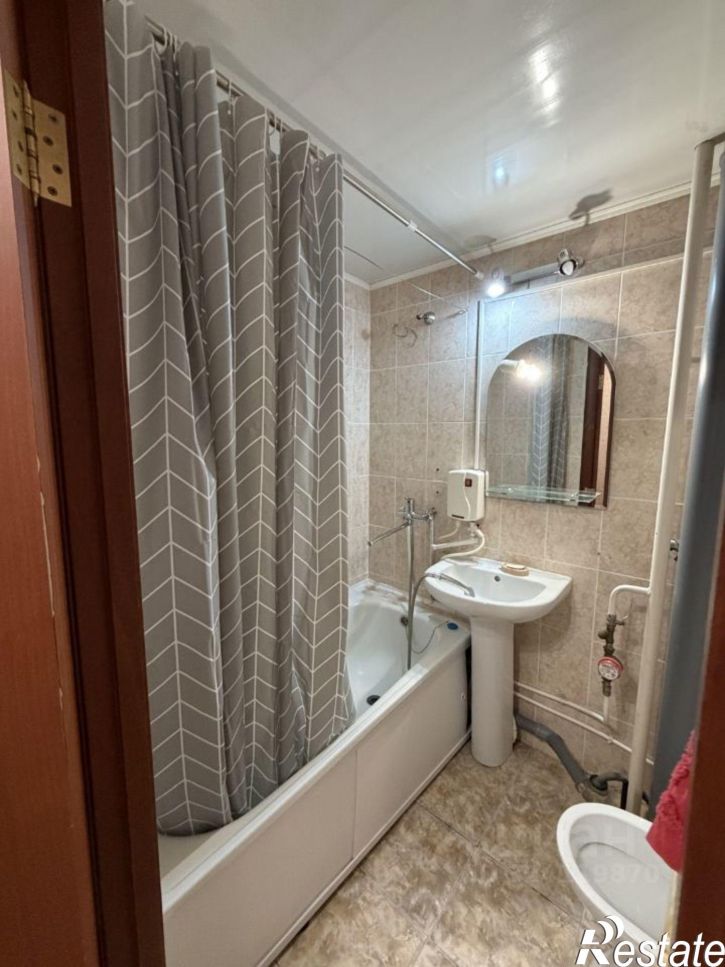 1-комн квартира улица 40 лет Победы, 57,  д. 57