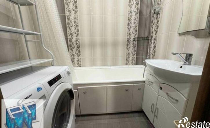 3-комн квартира ул Оломоуцкая, 30,  д. 30