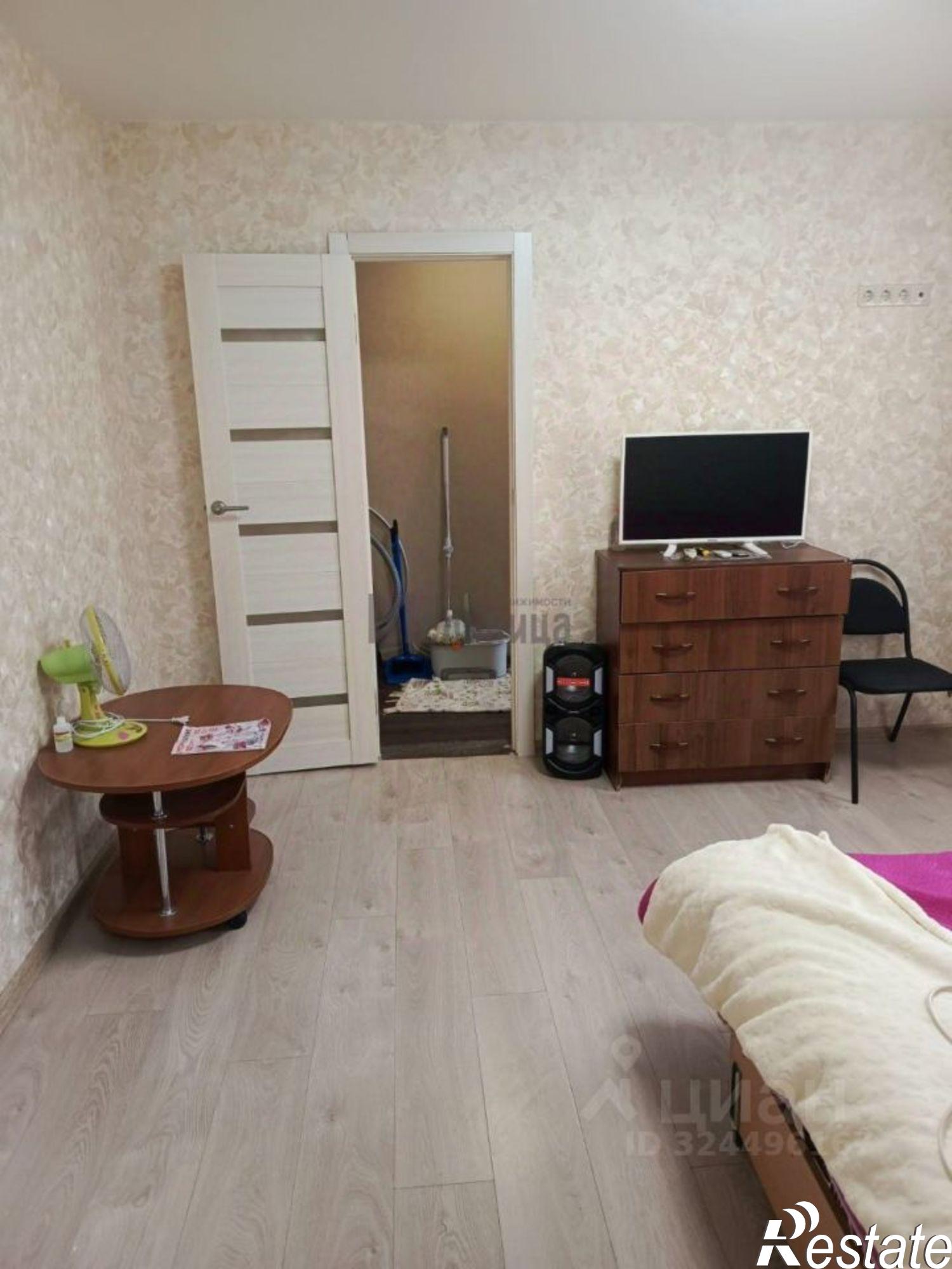 Купить квартиру за 2 300 000 рублей на Молодёжная улица, 30