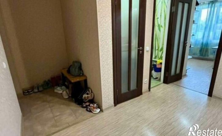 2-комн квартира улица Александрова, 43,  д. 43