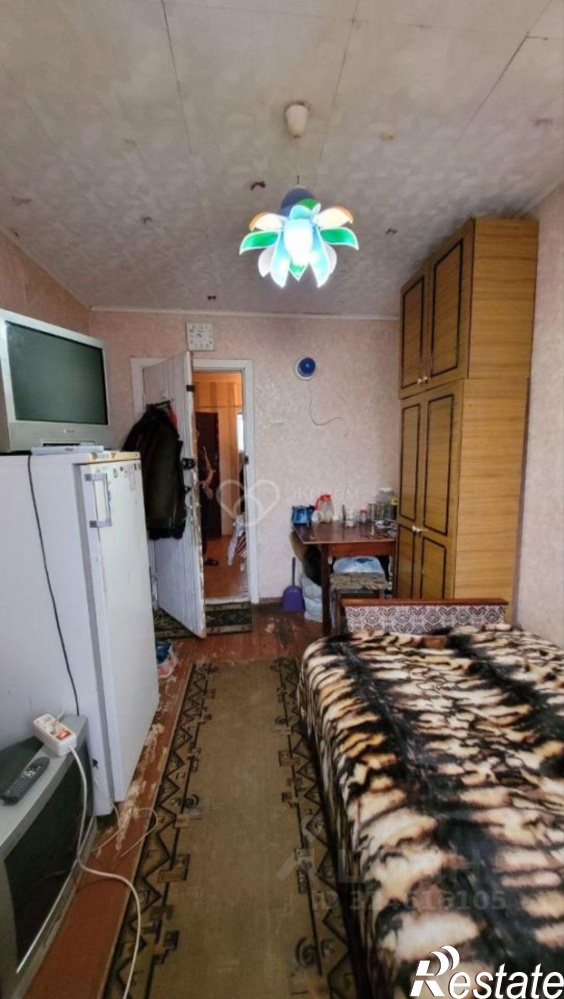 Купить квартиру за 570 000 рублей на площадь Труда, 7