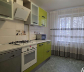 3-комн, 64кв м, этаж 2/10 улица Мира, 150