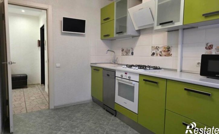 3-комн квартира улица Мира, 150,  д. 150