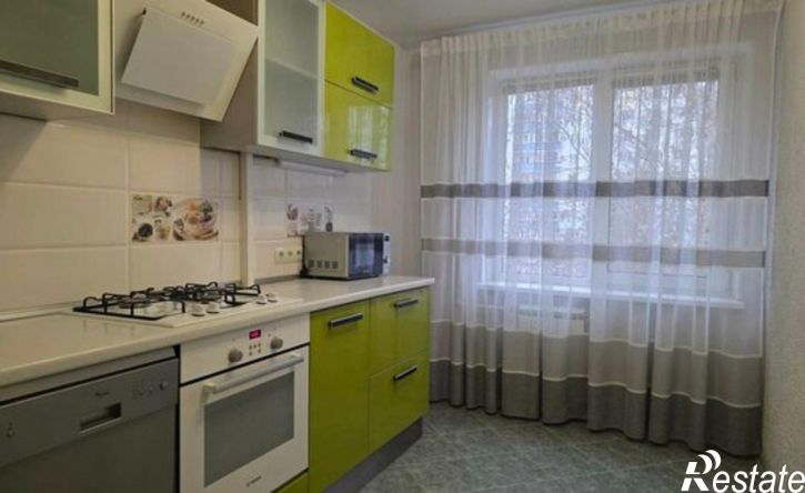 3-комн квартира улица Мира, 150,  д. 150